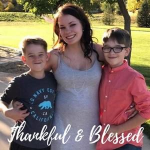 Meet your Posher, Crystal